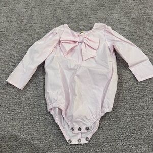 The Beaufort Bonnet Company Light Pink Bow Bodysuit
